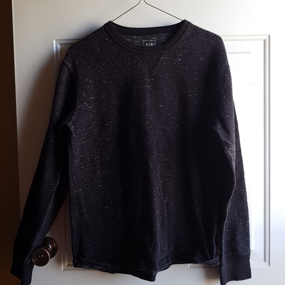 GAP sweater